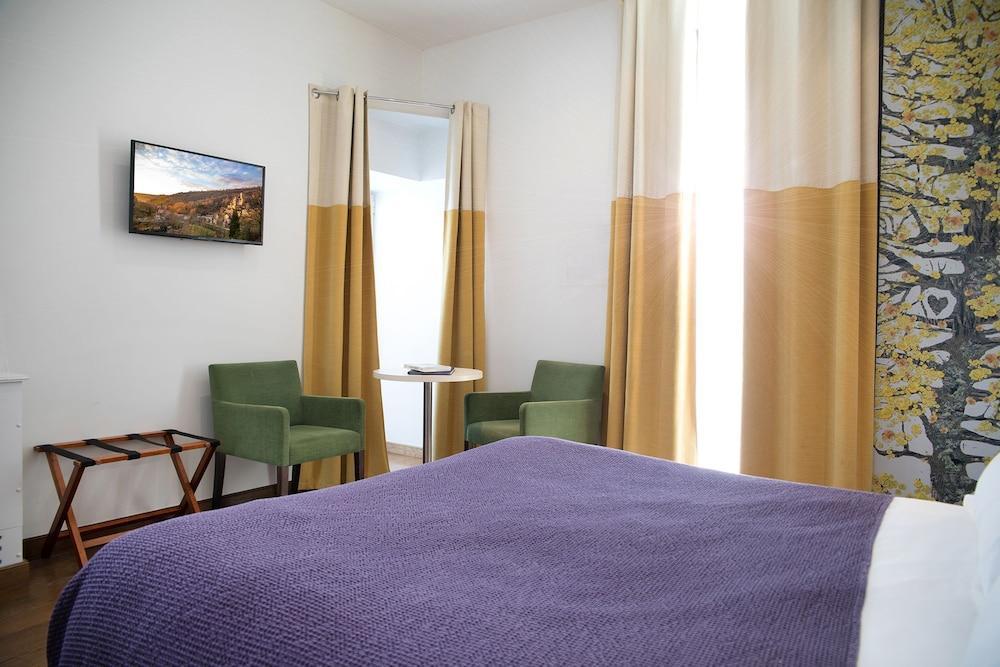 Hotel La Ferme De Bourran Rodez - Parking Prive Gratuit Exterior foto